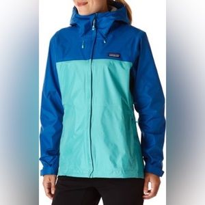 Patagonia Blue and Teal Women's Jacket